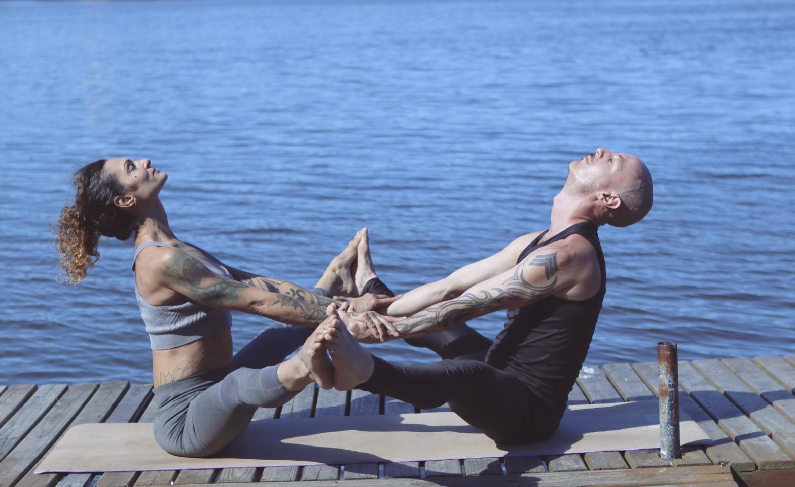 Spazio di meditazione sereno con atmosfera rilassante